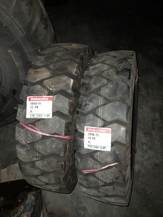 Cauciucuri 28X8-15 Bridgestone
