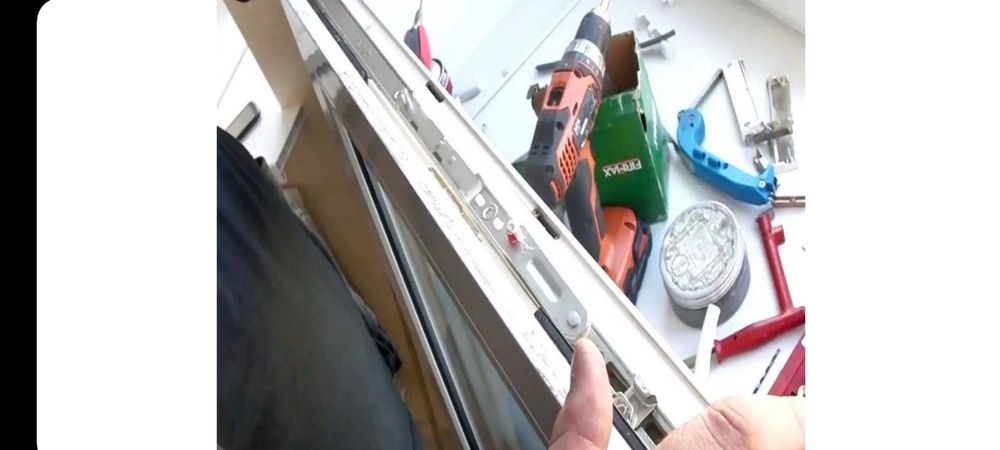 Ремонт Окон !  Стеклопакеты !