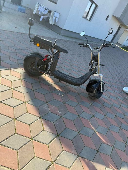 Vand scuter electric