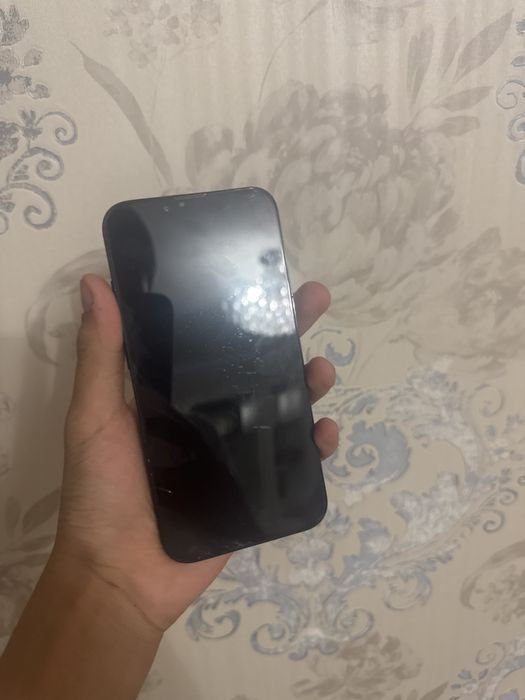 Продам айфон 13 256