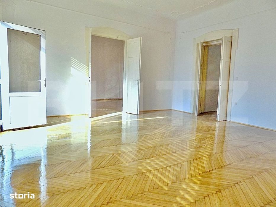 Apartament 4 camere, 141 mp utili, zona Traian