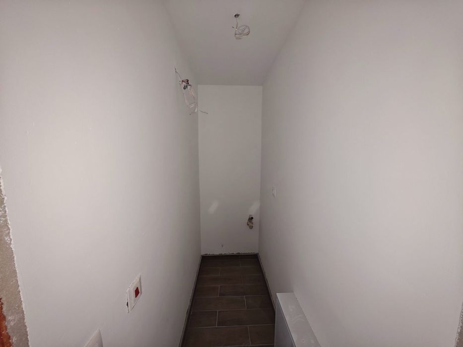 Продава се Тристаен апартамент в София, Дружба 1 - 124 кв.м за 1917 €/кв.м - Снимка #8