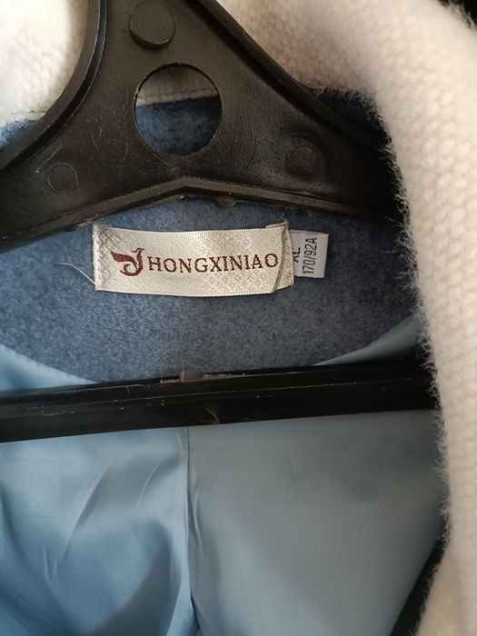 Продам пальто демисезонное