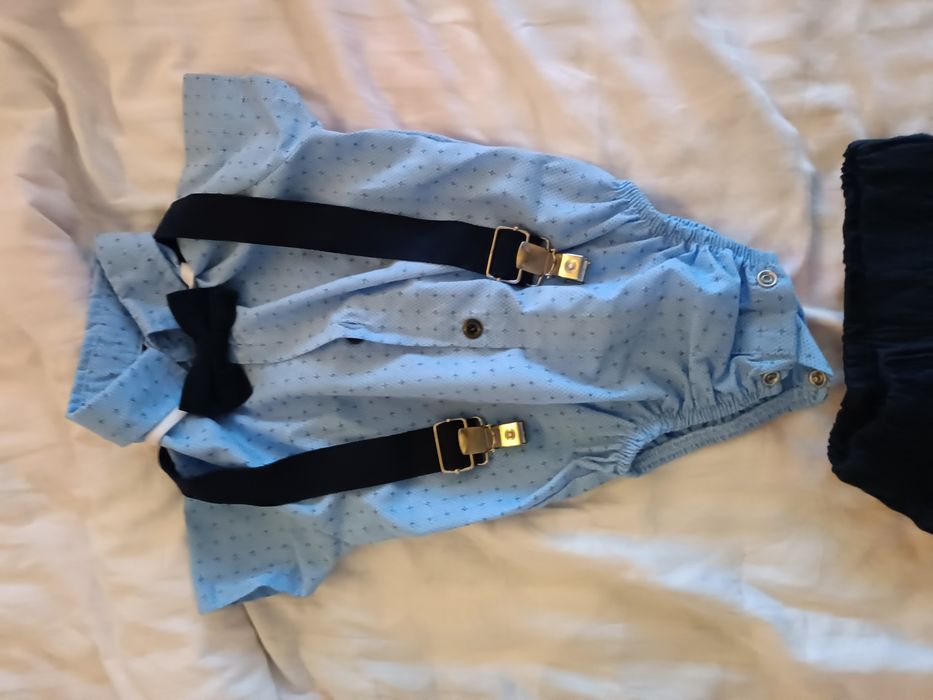 Официален комплект за момче размер 74/80.