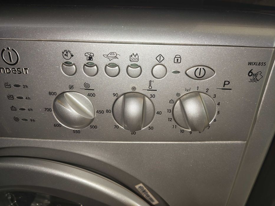 Пералня Indesit 6 кг – перфектно работеща