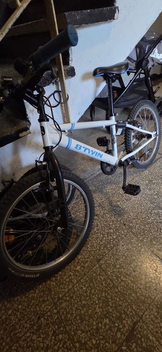 Bicicleta BTWIN 20 folosita in stare foarte buna