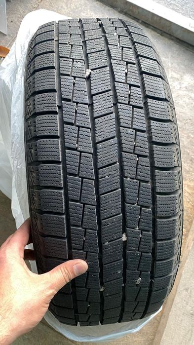Зимние шины KUMHO R17 — комплект