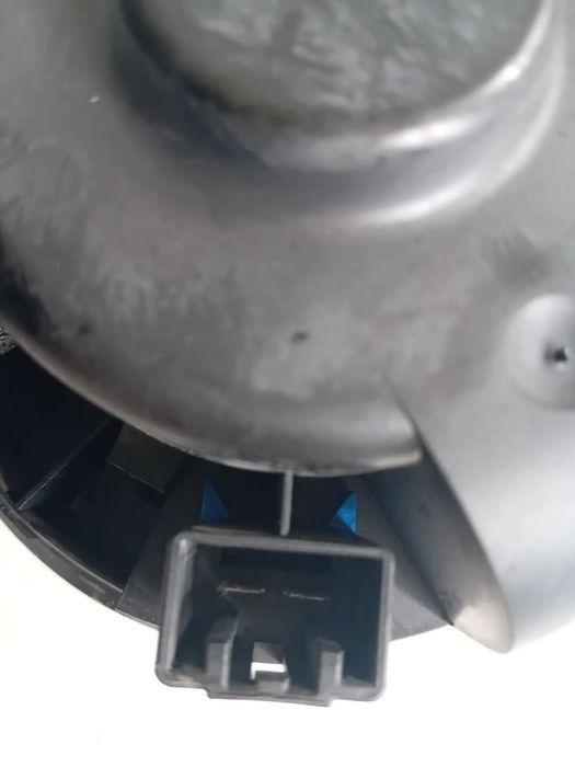 Aeroterma Bord Ventilator Habitaclu Ford Mondeo Mk4 2008-2013 Volan Stanga Europa