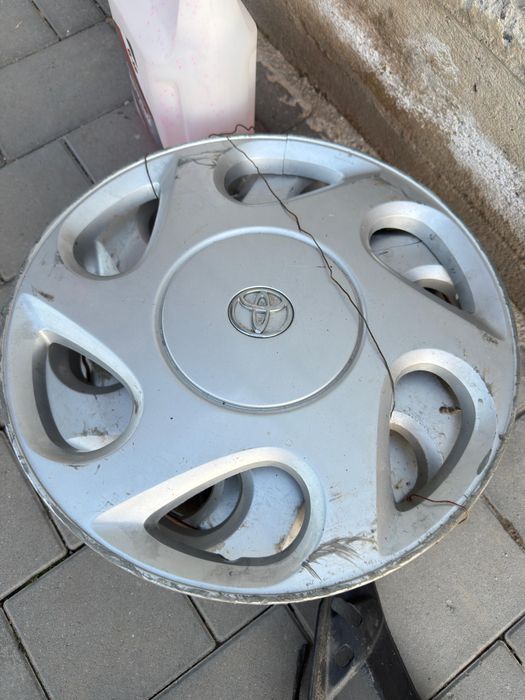 Продам колпаки камри 20 европеец r16