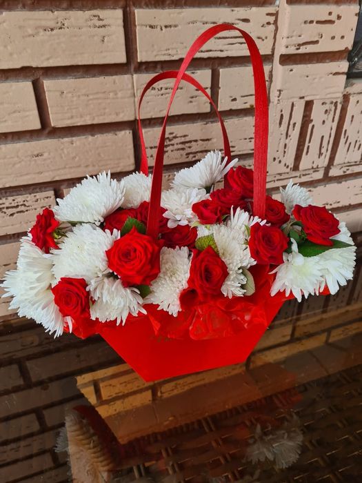 Букеты в сумочках