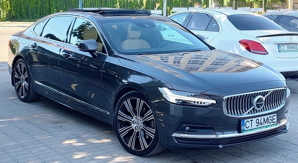 Volvo S90 LONG, 2022,  2.0 benzină Mild hibrid , 300 cp