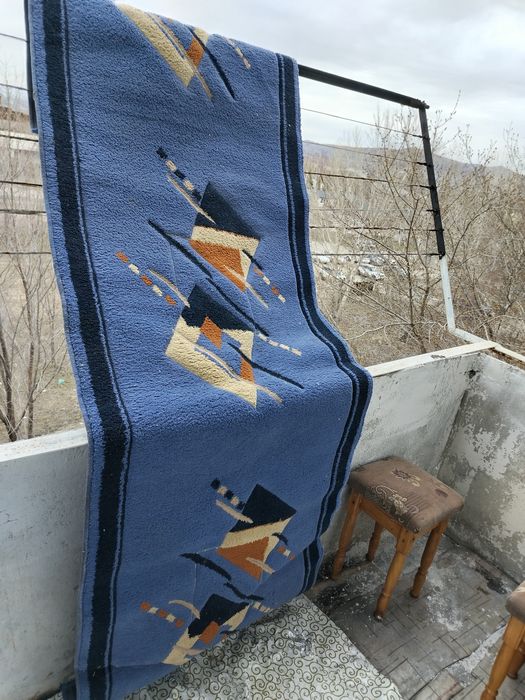 Продам 2 ковра ковер ковры