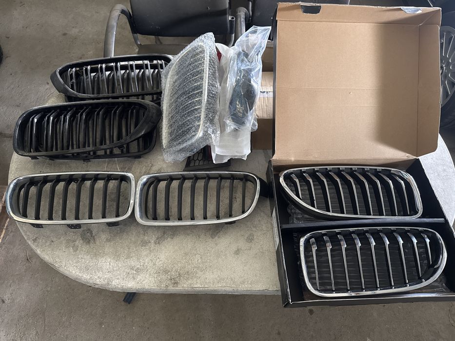 Grile bara fata Seria 6 F06 3 F30 F31 5 G30 G31 originale sau negre