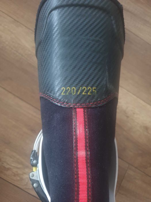 Продавам детски ски обувки 220/225 мм