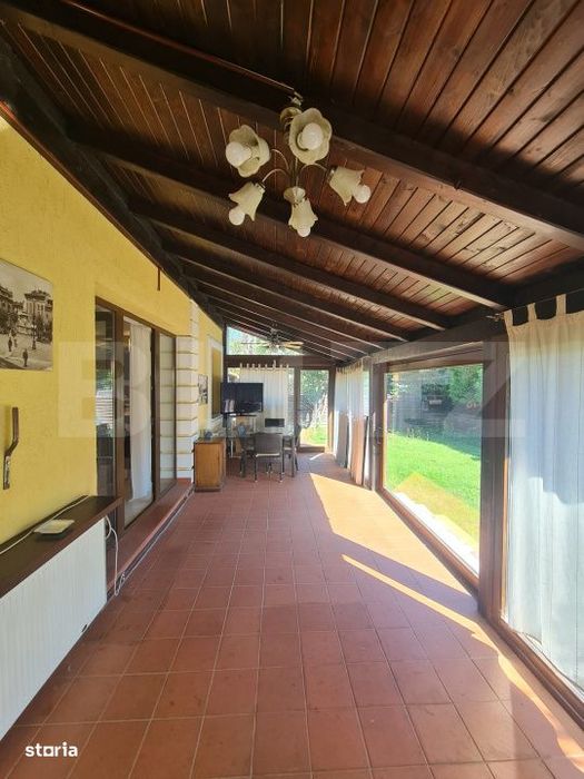 Casa individuala cu 4 camere, 520 mp de teren, zona cu acces restricti