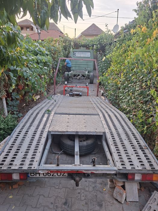 Vand platou autoplatforma