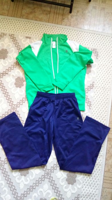 Дънки,блузи 152-164см.(коледен пуловер S,L).Цени в описанието