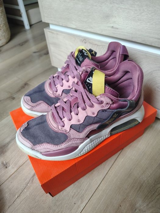 Кецове Nike Jordan 39