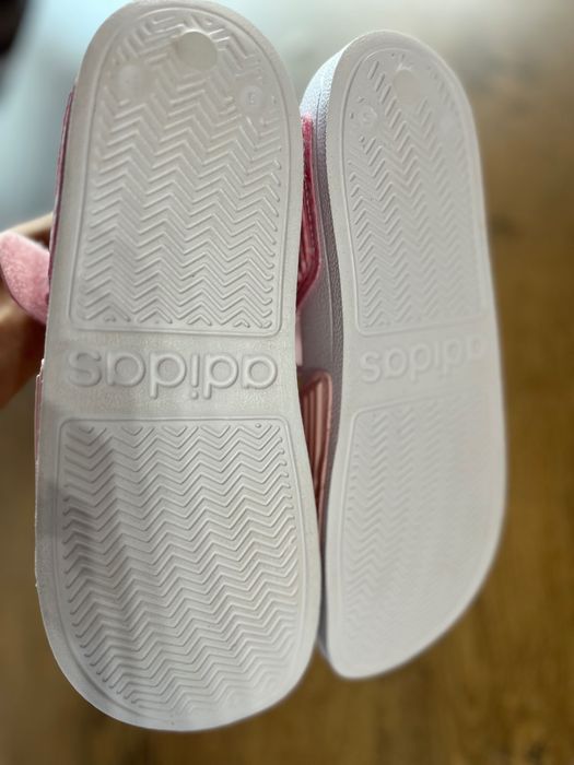 Сандали Adidas 37 номер