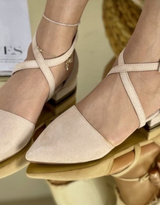 Pantofi / Sandale marime 40