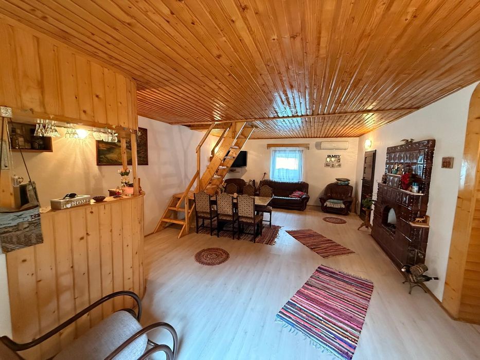 Vand sau schimb Cabana/Casa de vacanta Boga Pietroasa Padis