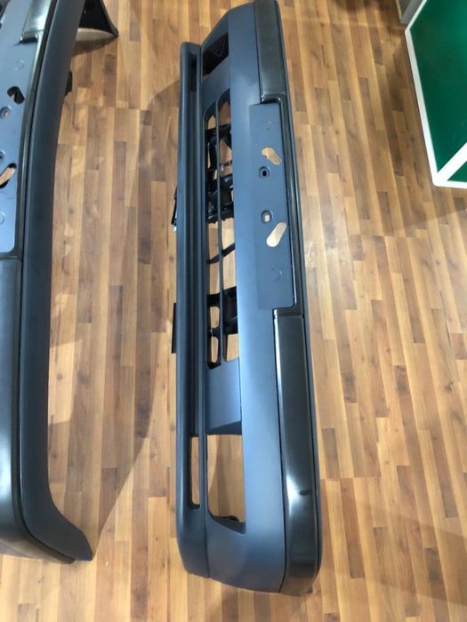 Передний бампер БМВ Е34 5 серии М5 М-ТЕХ 2