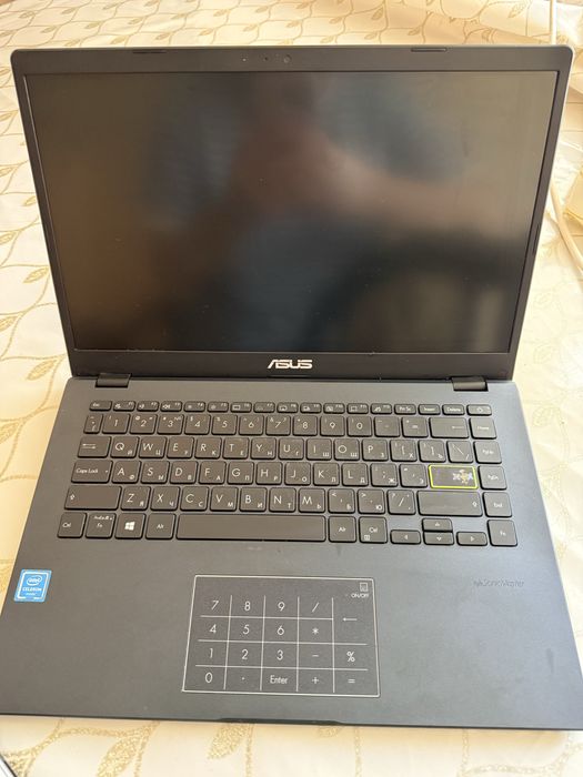 Продам ноутбуки Aser и ASUS.