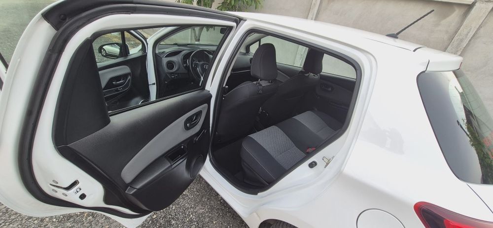 Toyota Yaris Hybrid 2016 | 63.719 KM Reali | Unic Proprietar