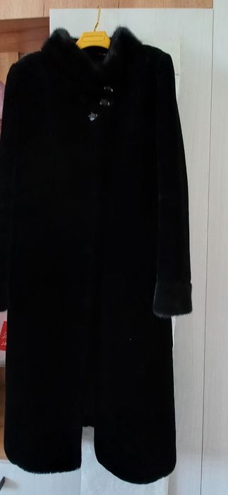 Продам  шубу цегейковая