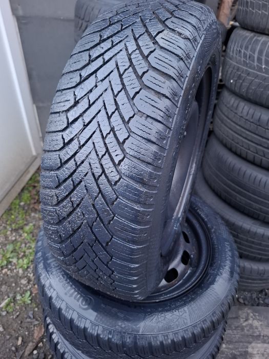 Vand set 4 roti R 14 ford fiesta au anvelope 175 65 14 iarna bune