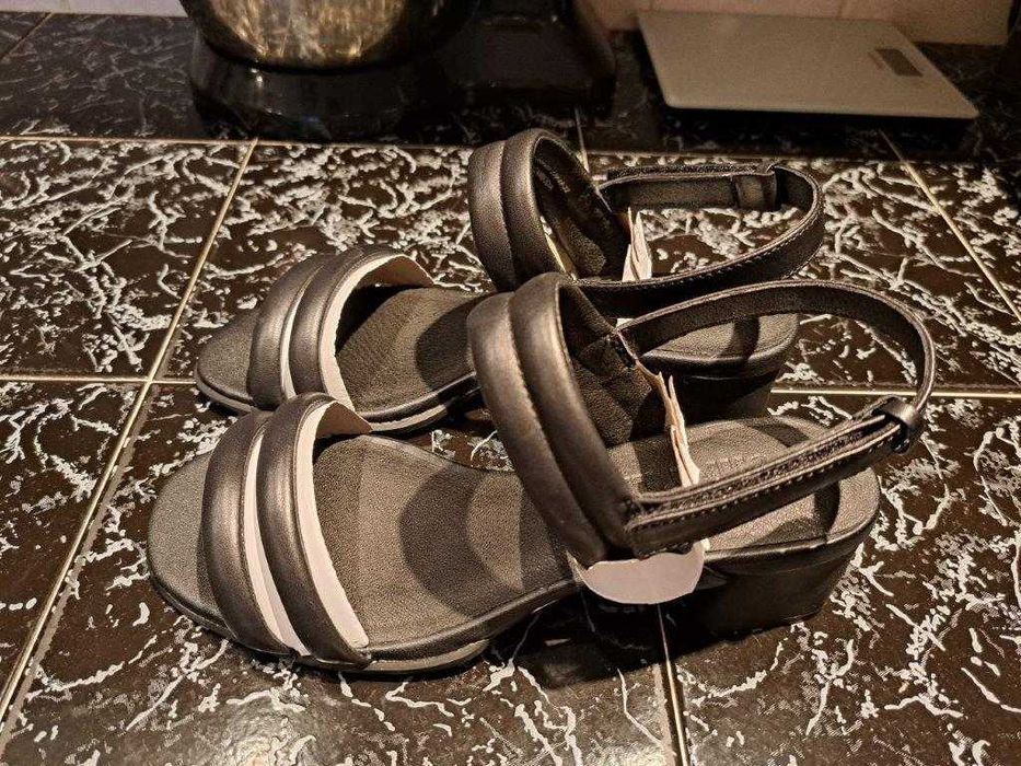 Дамски кожени черни сандали на Camper 37 - номер