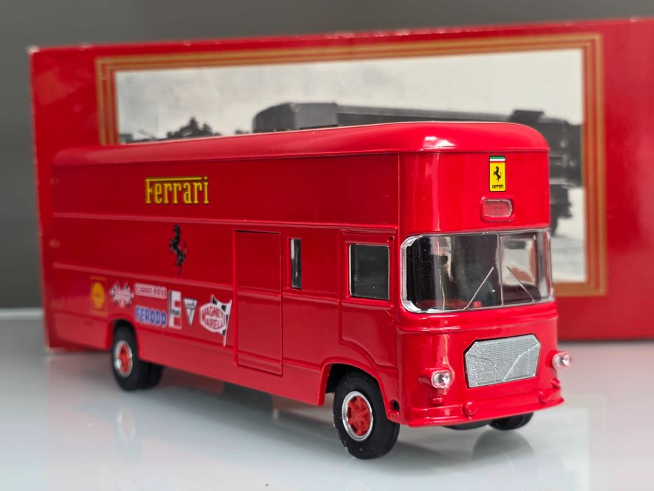 Macheta Auto 1/43 Old Cars OM 150 Rolfo Ferrari Racing Transporter