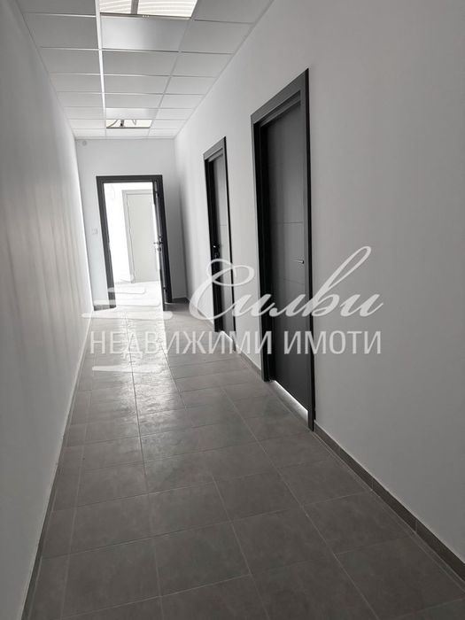 Дава се под наем Склад в Шумен, Добруджански - 2050 кв.м за 9409.5 € - Снимка #4