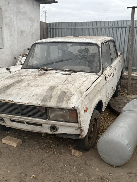 Продаестя ваз 2105 срочнооо