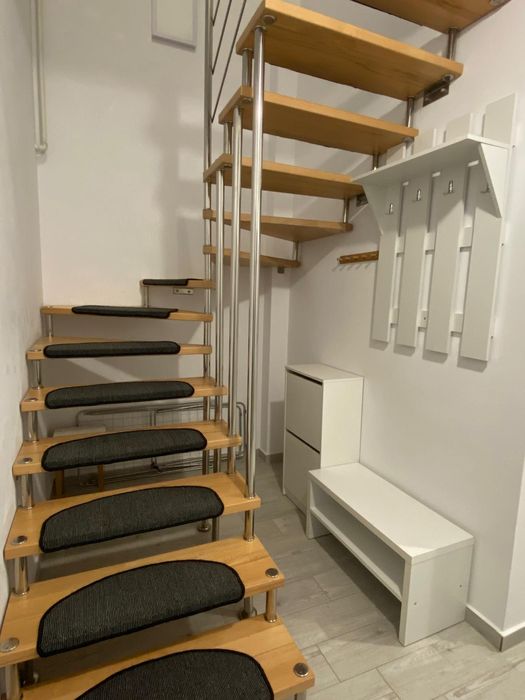 Închiriez Duplex  zona  Coresi