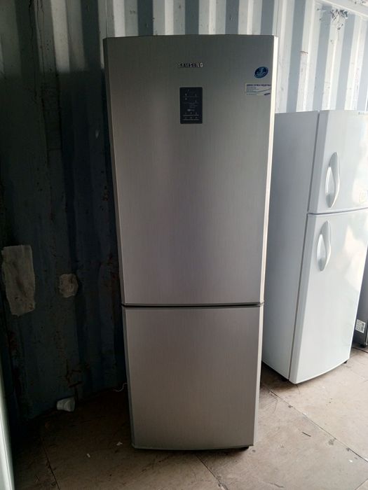 Samsung kareski haladelnik