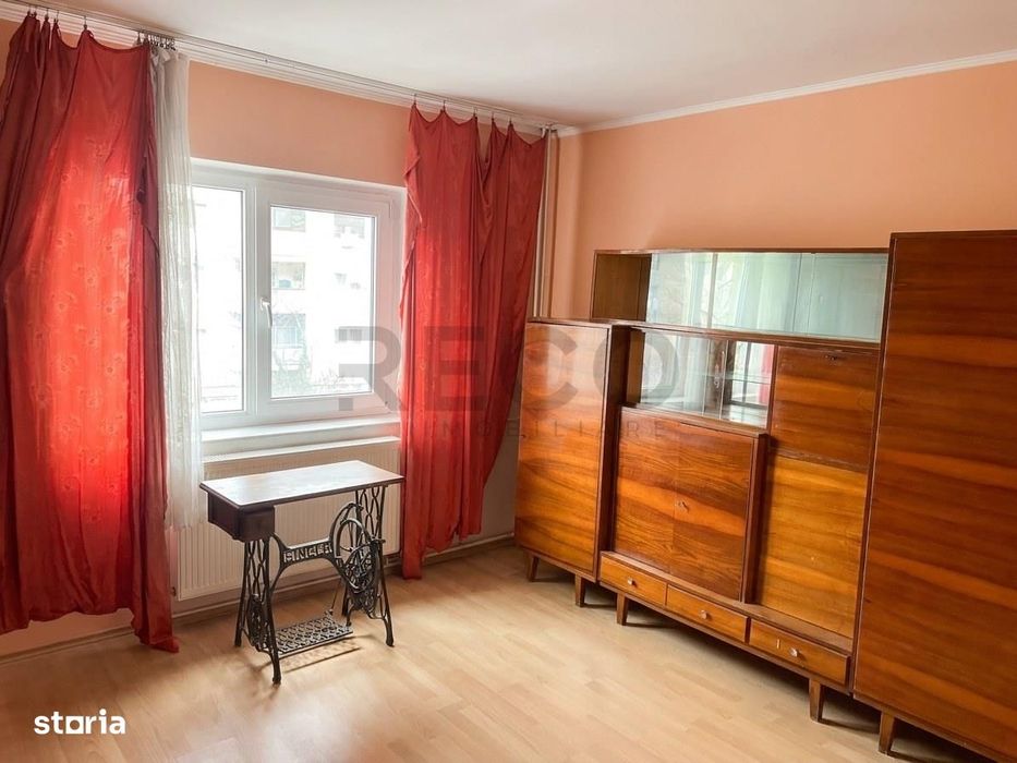 RECO apartament 3 camere in Rogerius