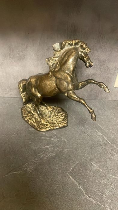 Антични часовници и статуетки внос Белгия