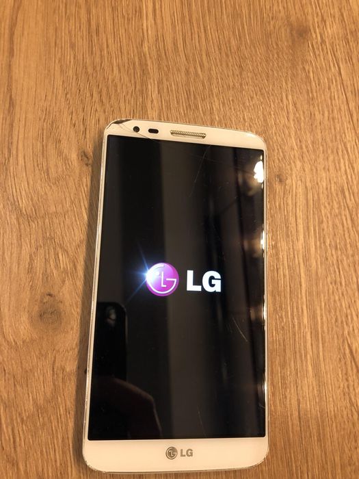 LG G2 D802 смарт телефон