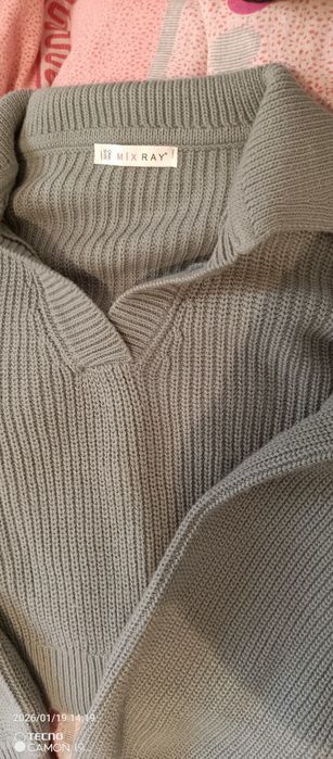 Женские вещи .На девушек