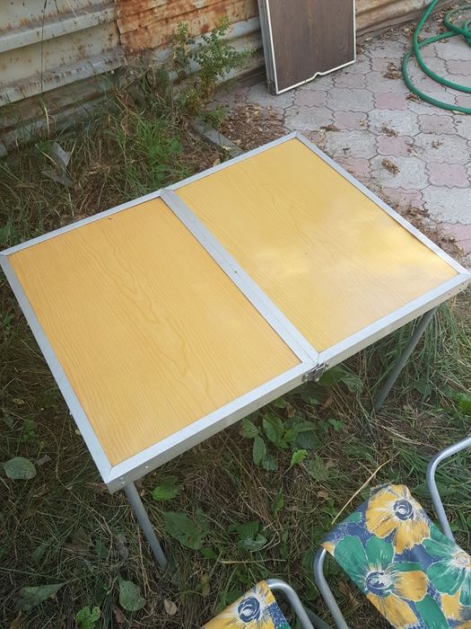 Продам походный разборный столик(комплект)