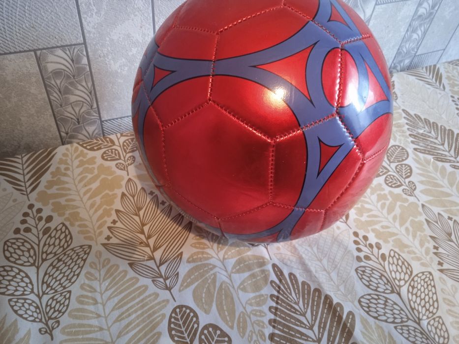 Футбольный мяч (новый).