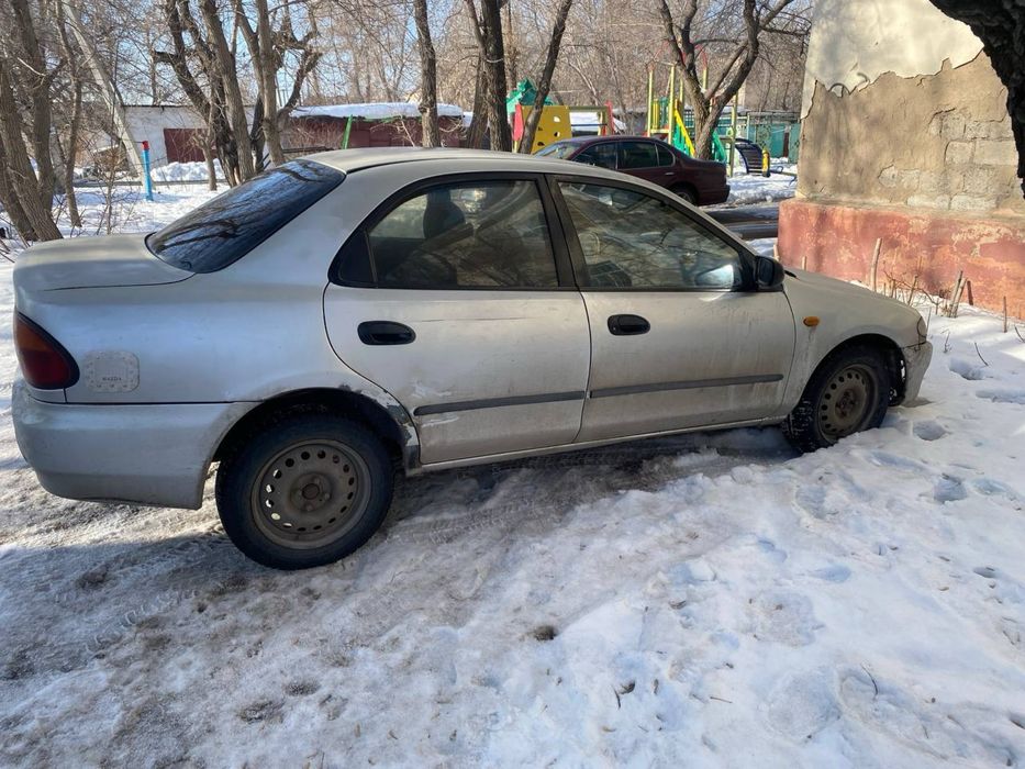 Продам Мазду 323