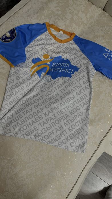 Футболки б/у в отличном состоянии