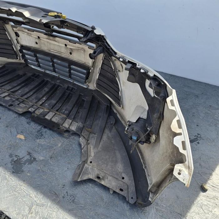 Bara fata completa Ford Focus 3