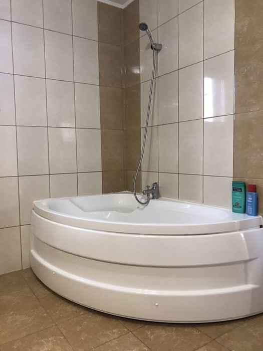 Camere cu regim hotelier la Pensiunea lui George