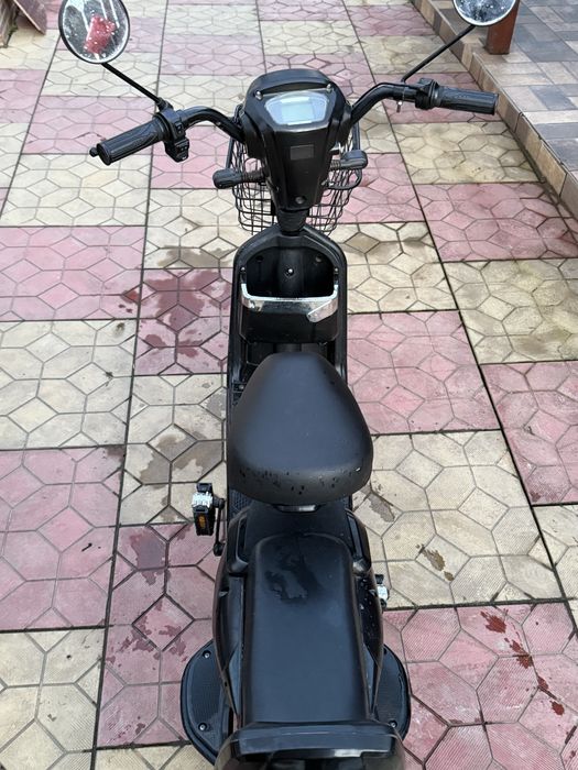 Scuter electric de vanzare