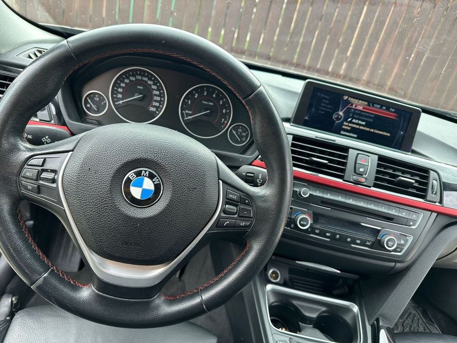 Bmw 320i ED 2013 luna 12, proprietar