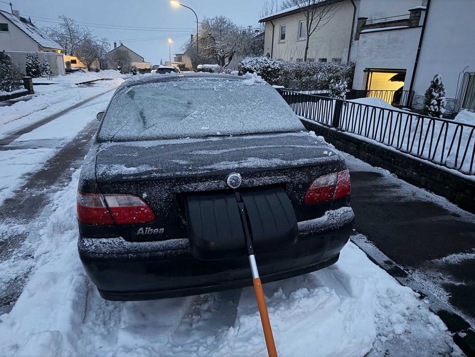 De vinzare Fiat Albea (pentru dezmembrari)