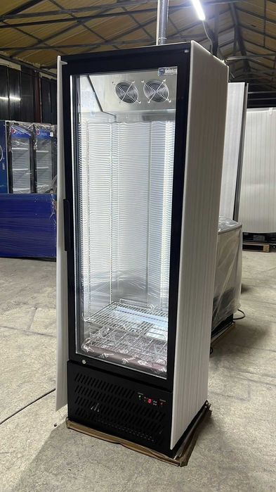 Vitrină băuturi fan cooling 4 rafturi